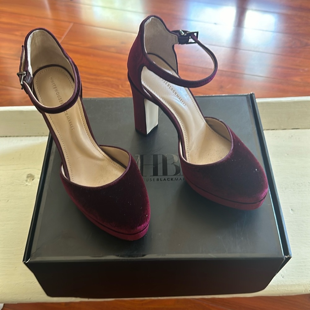 Like new (worn once) WHBM platform pumps in Port Velvet, Size 7.